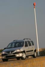 Dacia Logan MCV 2008 года